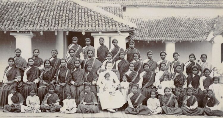 pandita ramabai feet 4