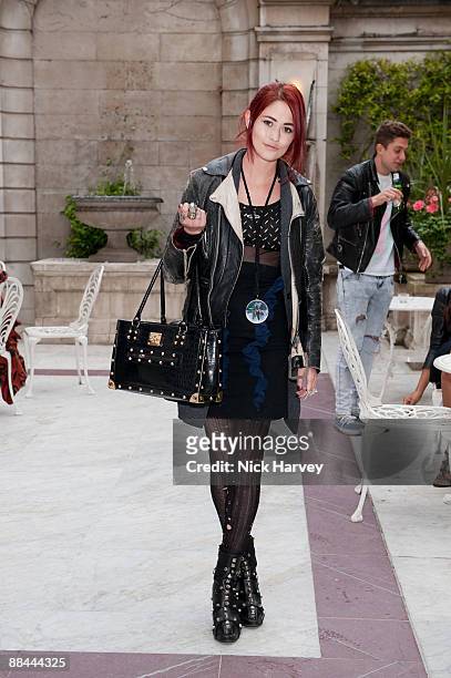 pandora lennard feet 5