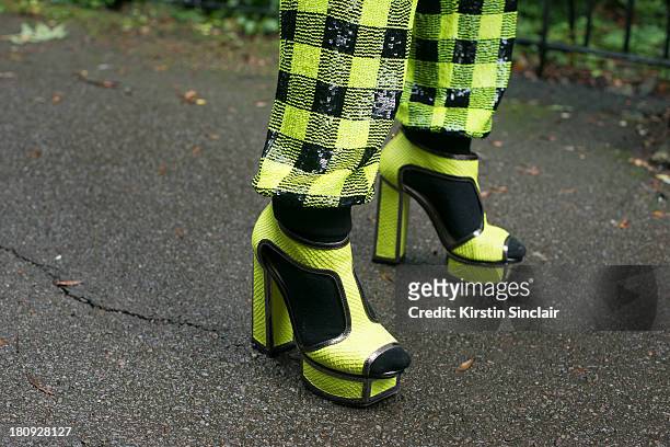 pandora lennard feet