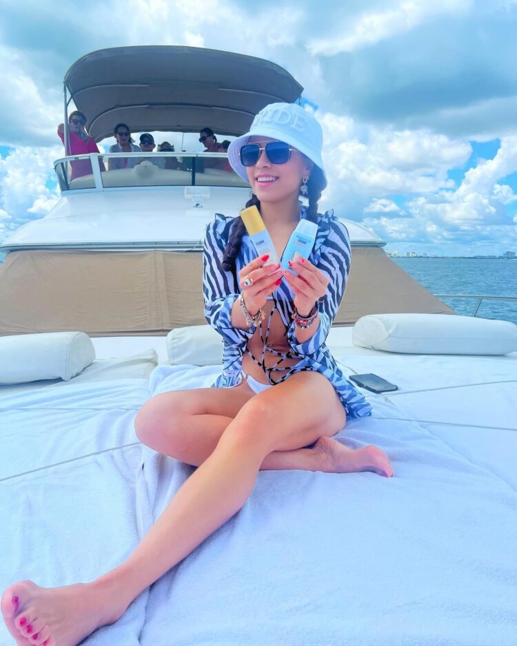 paola longoria feet 1