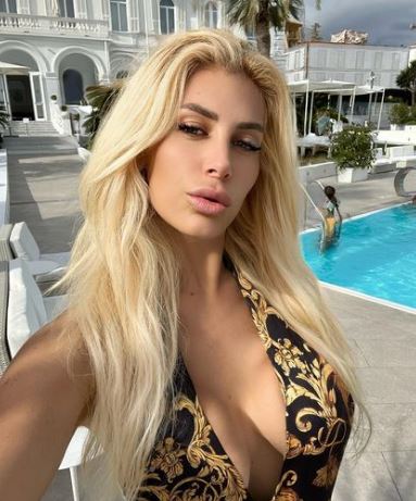 paola lucia caruso feet 2