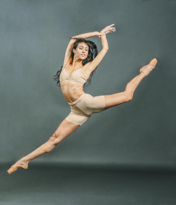 paola quintero feet 1