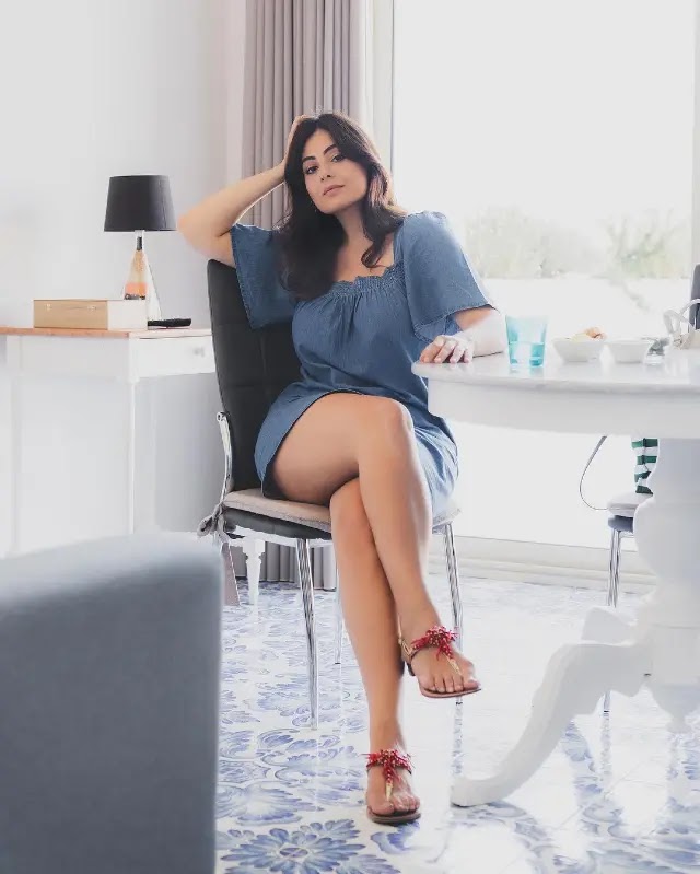 paola torrente feet 6