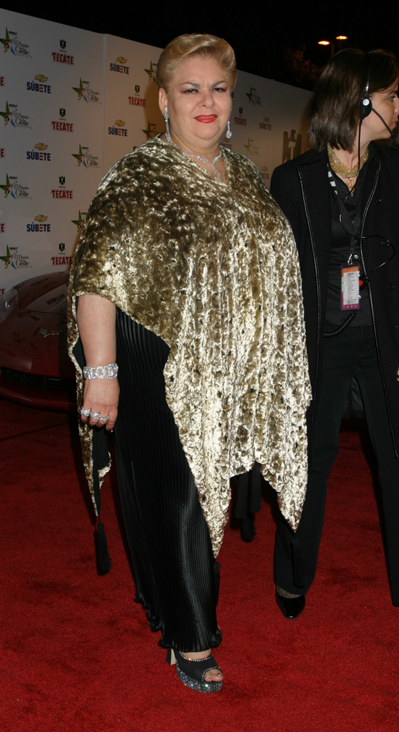 paquita la del barrio feet 2