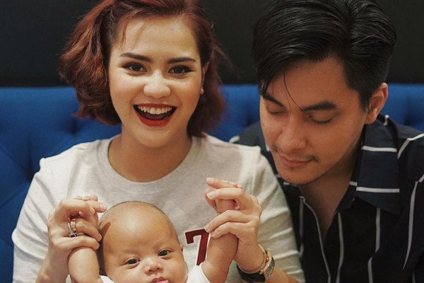 paramytha lestari mulyarto feet 4