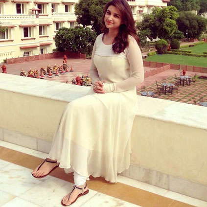 parina chopra feet 6