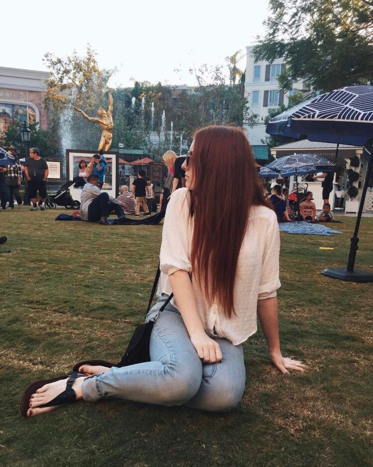 paris danielle feet 6