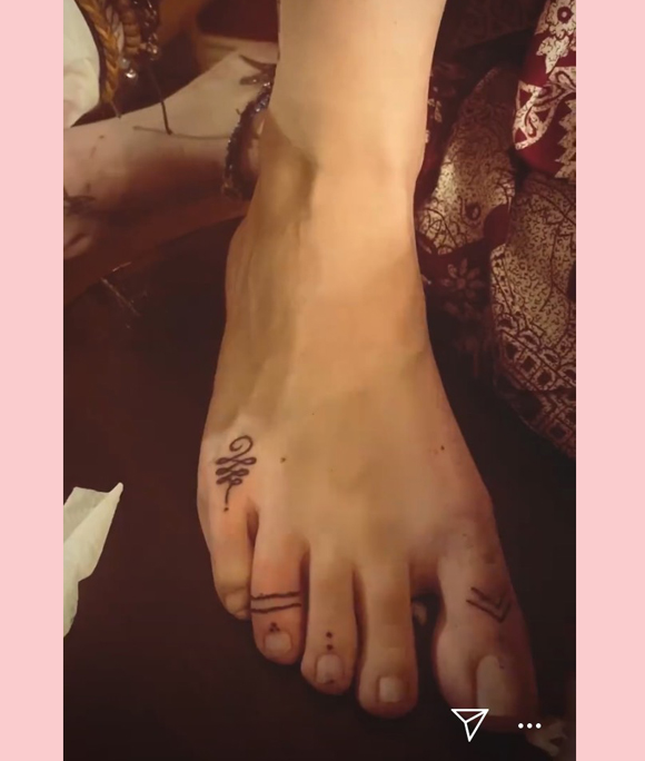 paris jackson feet 3