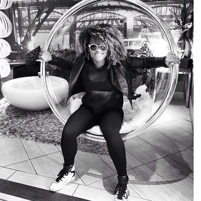 parisa tarjomani feet