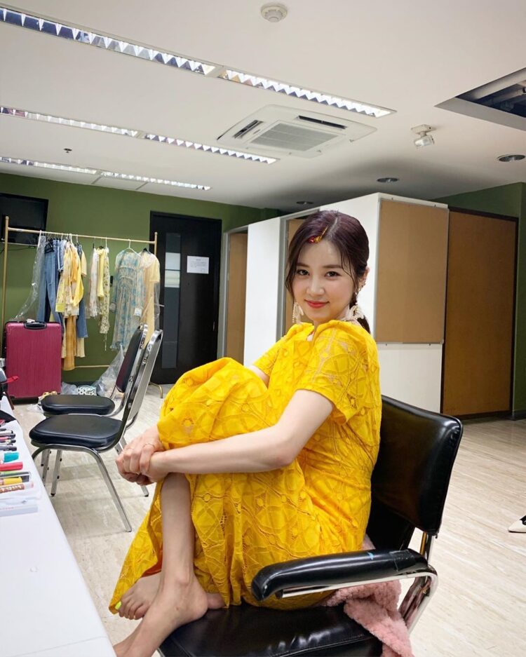 park cho rong feet 2