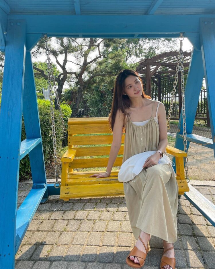 park jeong hwa feet 4