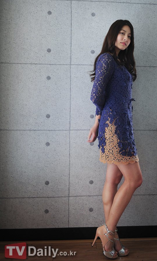 park se young feet 2