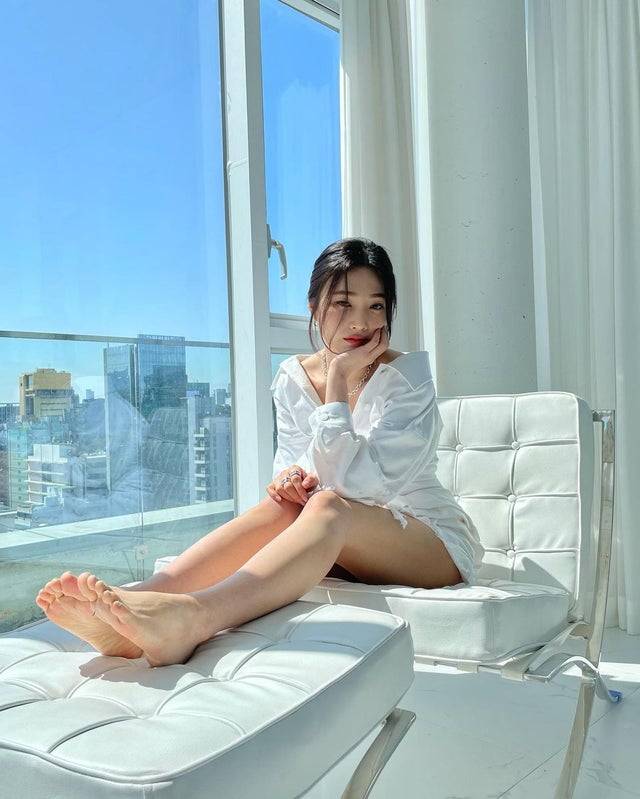 park soo young feet 6
