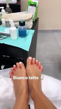 pasqualina sanna feet 3