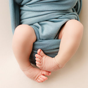 patience griffin feet 4