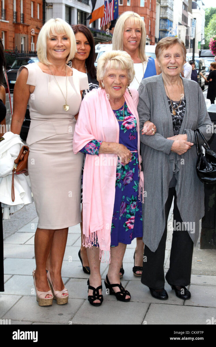 patricia brooker feet 4