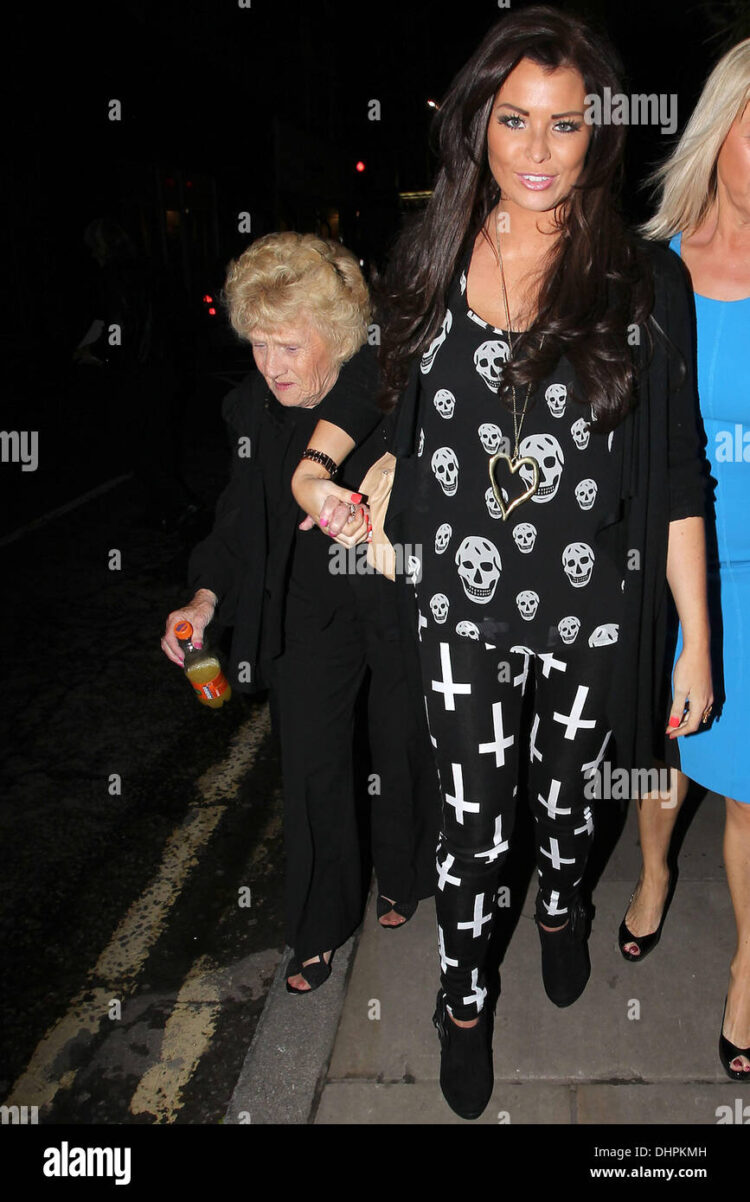 patricia brooker feet 6