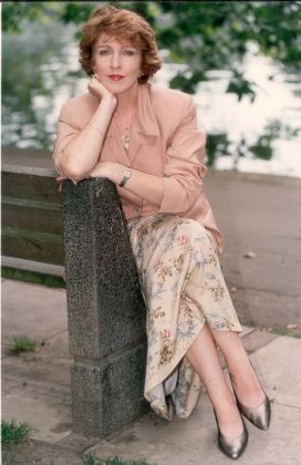 patricia hodge feet 5