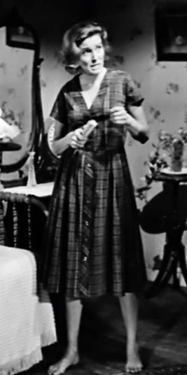 patricia neal feet 5