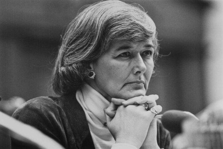 patricia schroeder feet 4