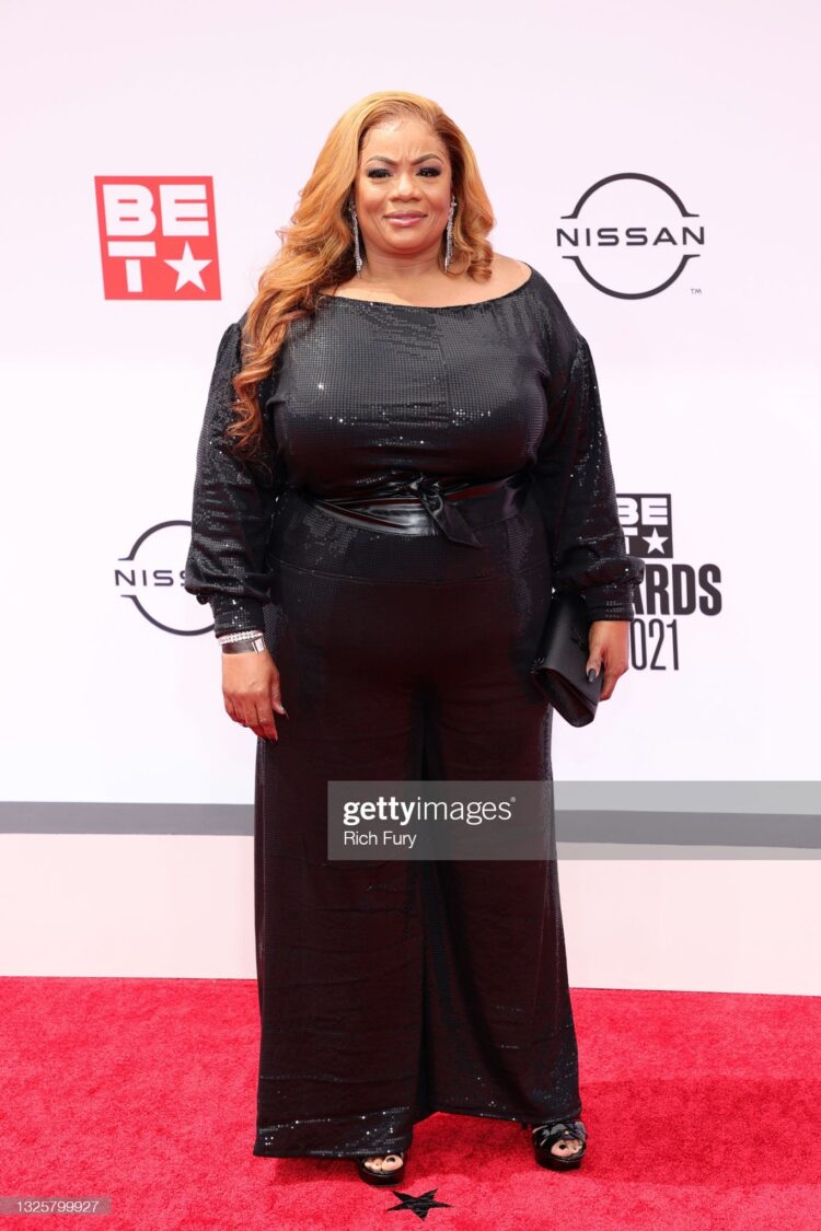 patricia williams feet 3