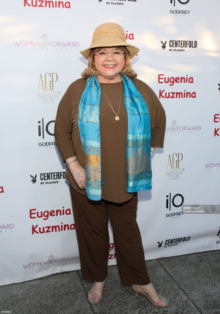 patrika darbo feet 6