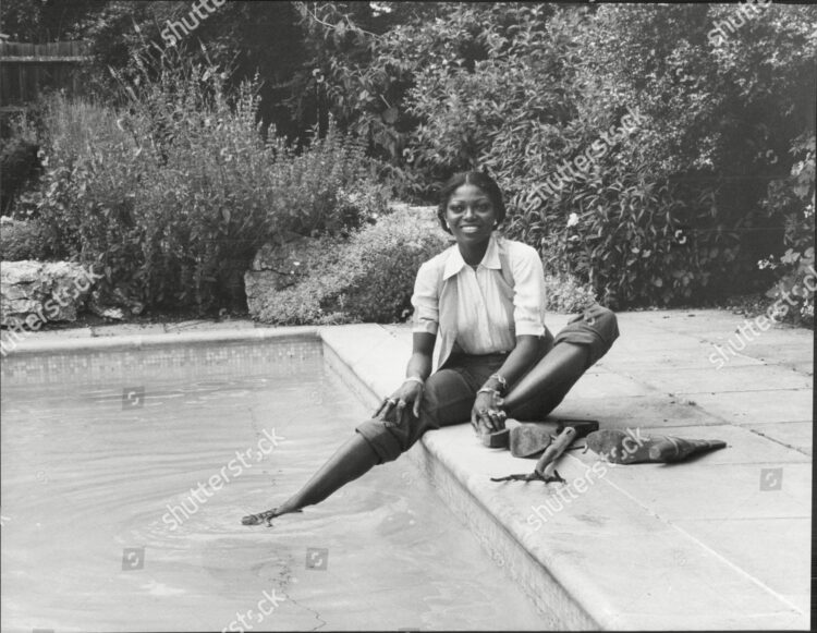 patti boulaye feet 3