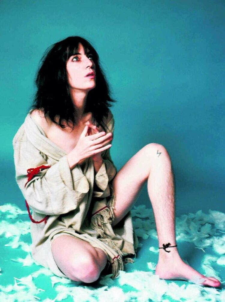 patti smith feet 6