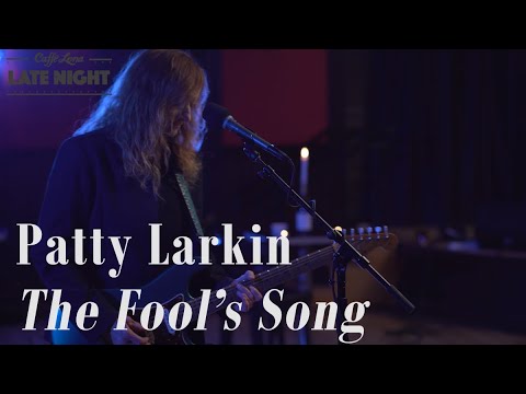 patty larkin feet 6
