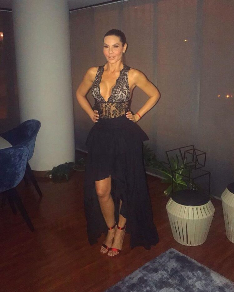 paula betancur feet 5