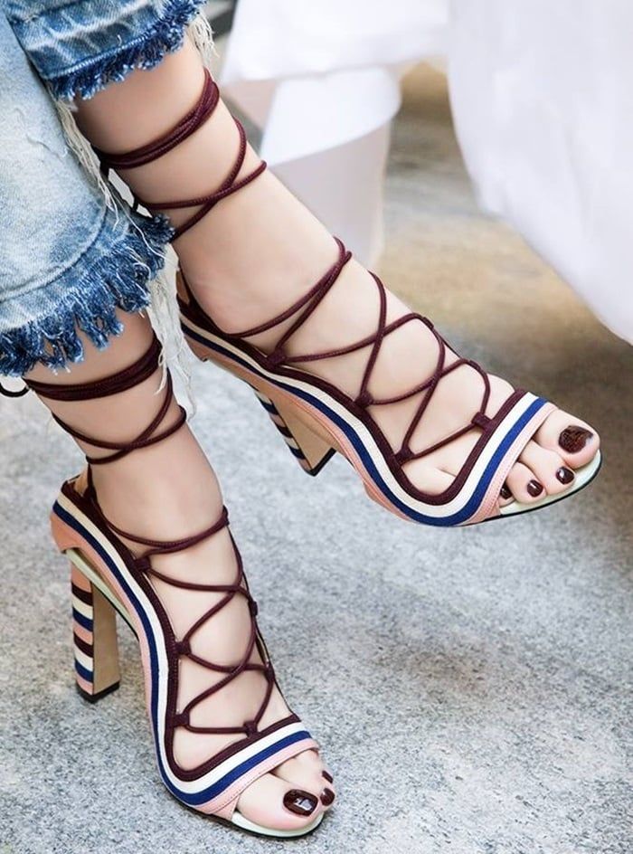 paula cademartori feet 4