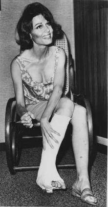 paula prentiss feet 4