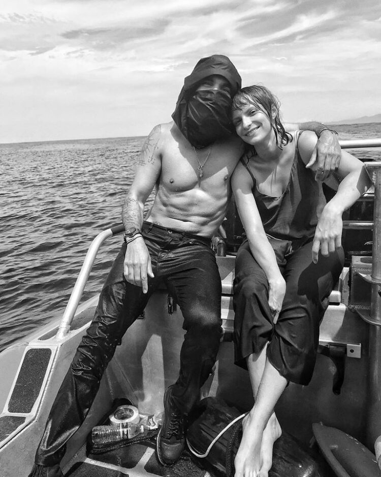 paulette hernandez feet 3