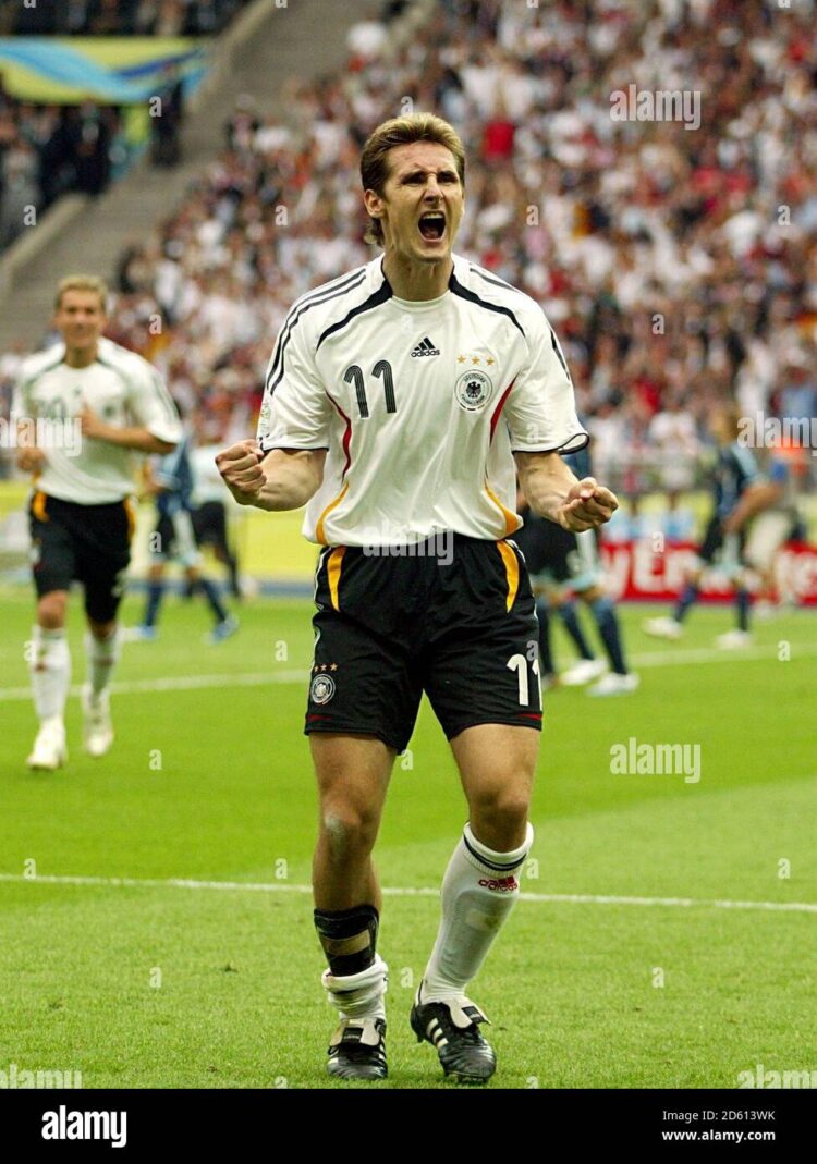 pauli bedzetiova feet 2