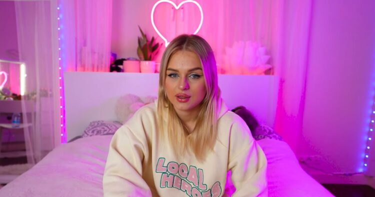 paulina hornik feet 4