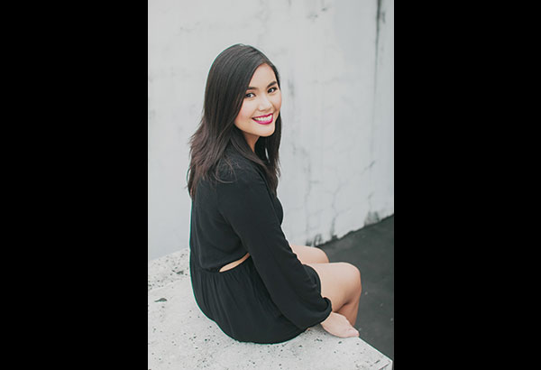 paulina luz sotto feet 1