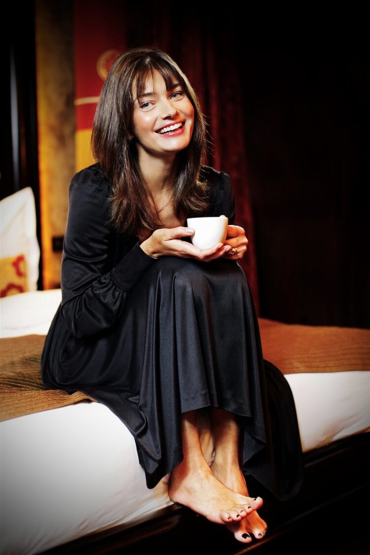 paulina porizkova feet 5