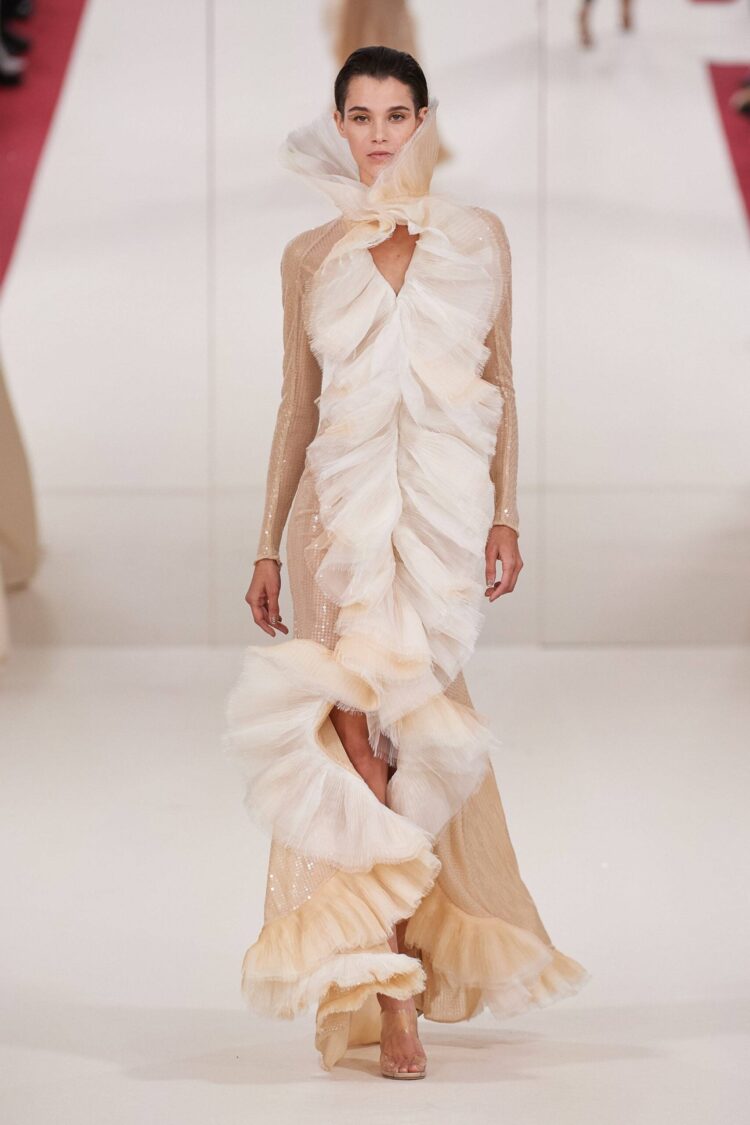 pauline hoarau feet 4 scaled