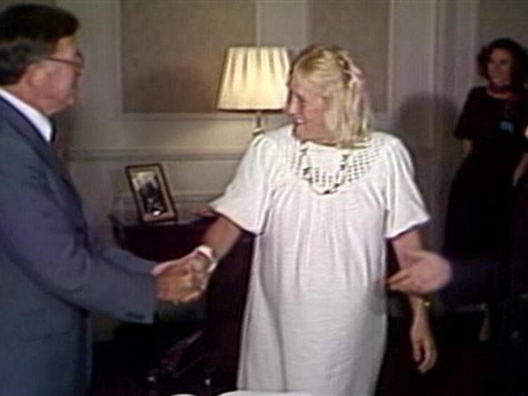 pauline marois feet 1