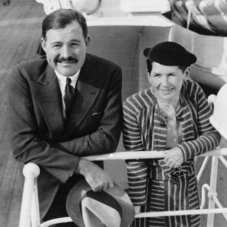 pauline pfeiffer feet 3