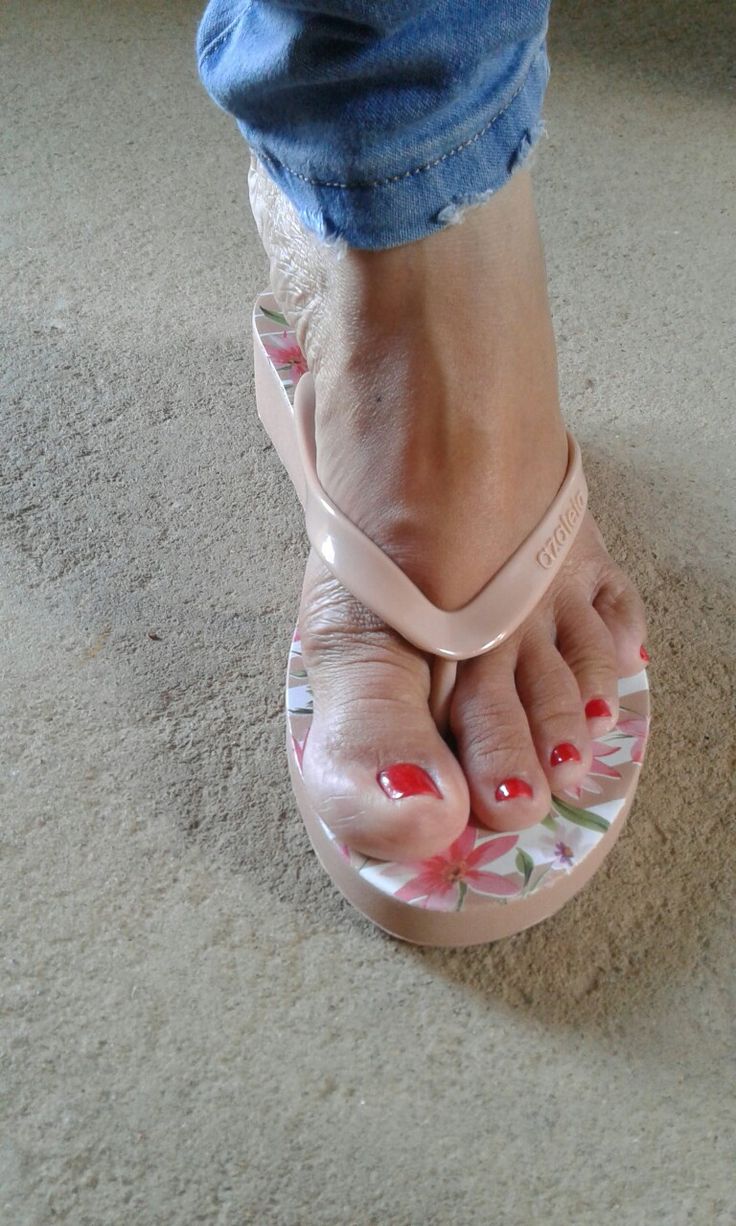 paulinha souza feet 3