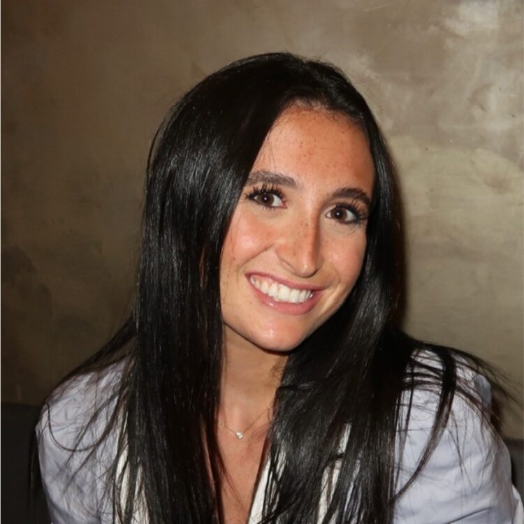 paulinha tawil sturm feet 2