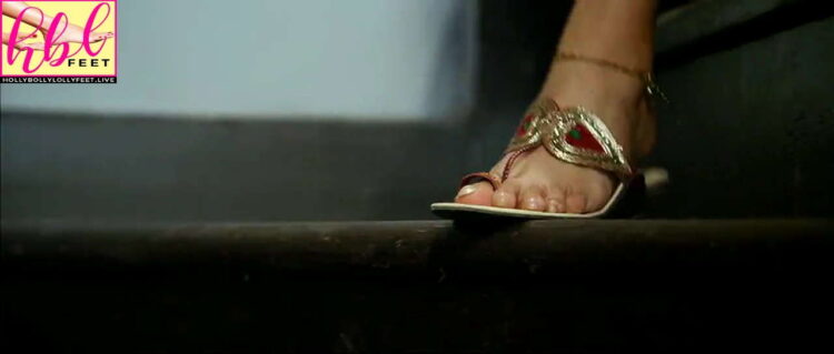 payal ghosh feet 4
