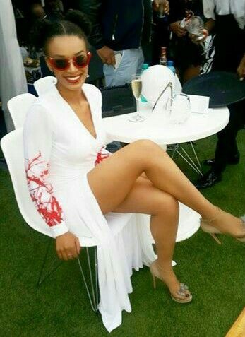 pearl thusi feet 6