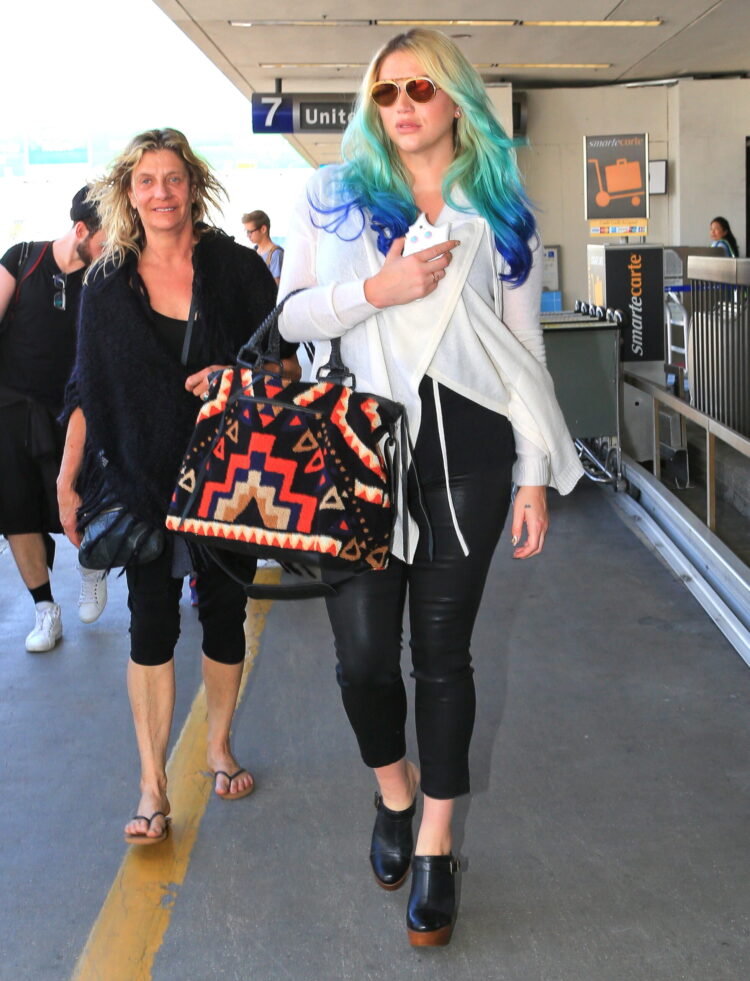 pebe sebert feet 1 scaled