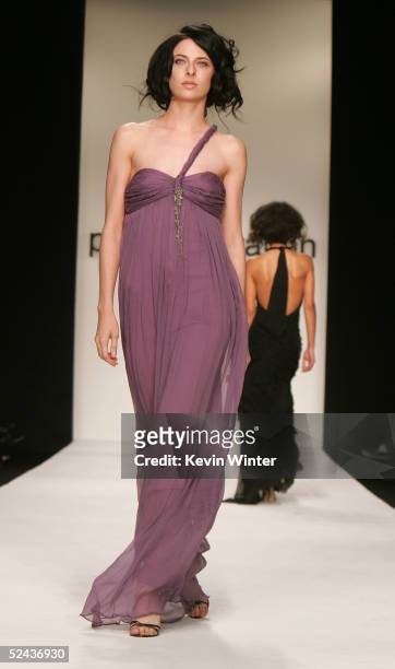 pegah anvarian feet 6