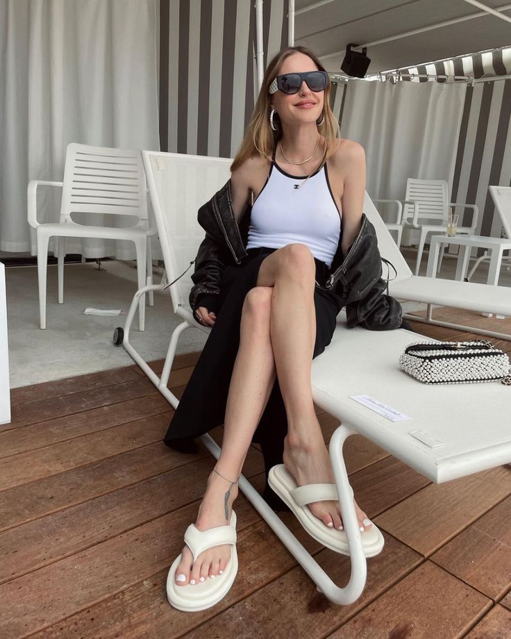 pernille teisbaek feet 3