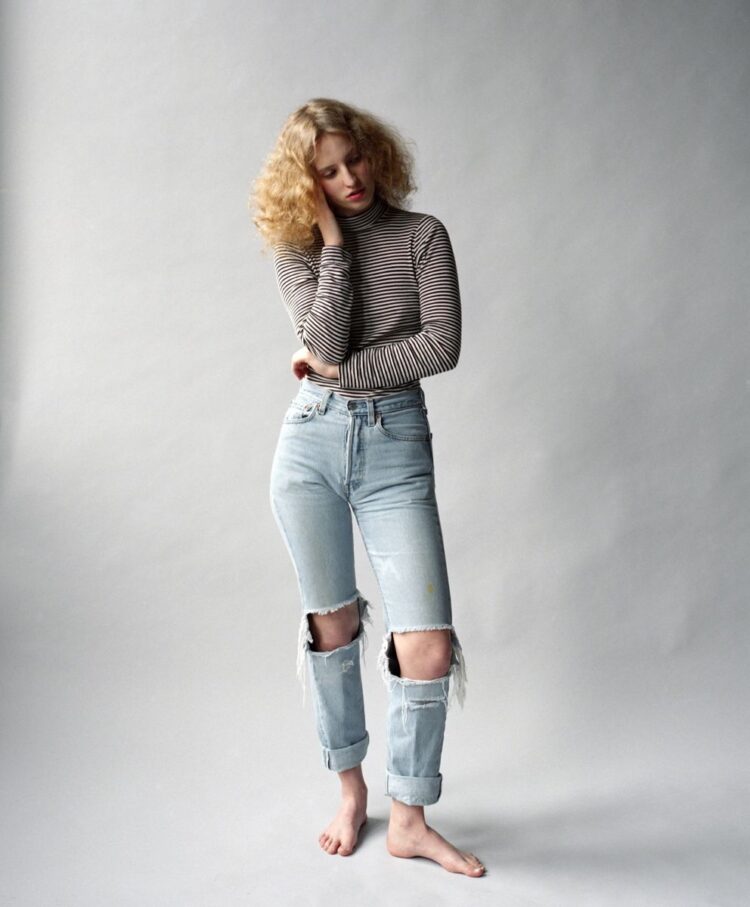 petra collins feet 2