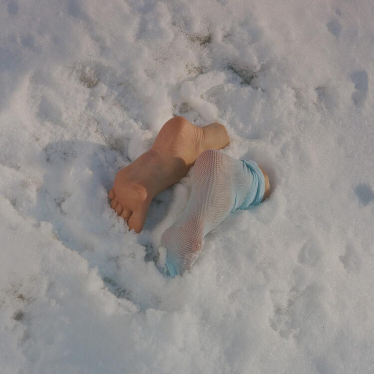 petra collins feet 3