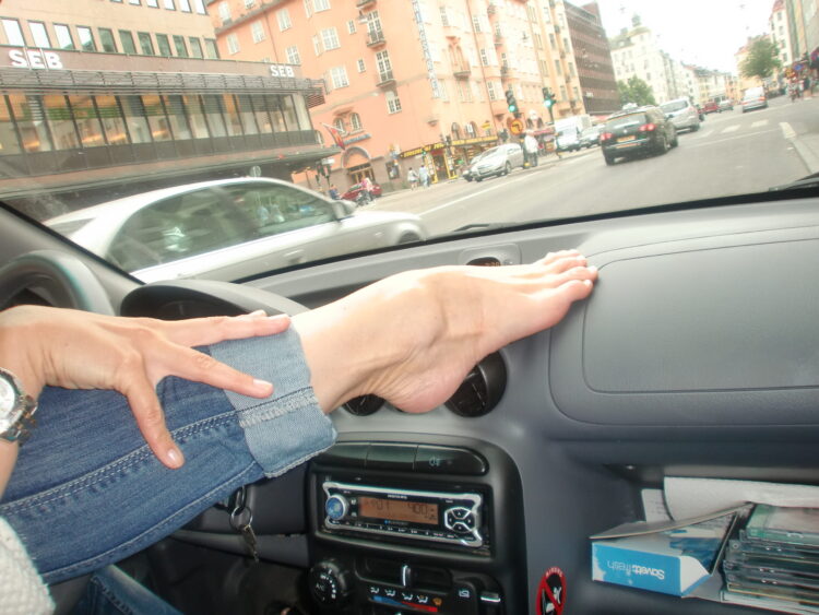 petra mede feet 2 scaled